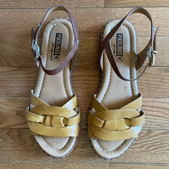 Pikolinos Algar W0x Leather Sandals - Picture 2 of 5